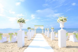 三亚集体婚礼中国南海边沙滩婚礼