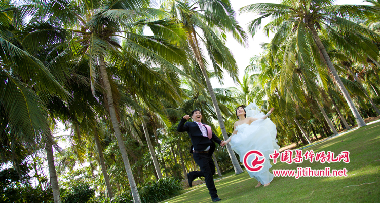 2020年9月19日三亚集体婚礼：第132届“浪漫天涯”草坪集体婚礼